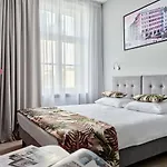 Hotel apartamentowy Hola