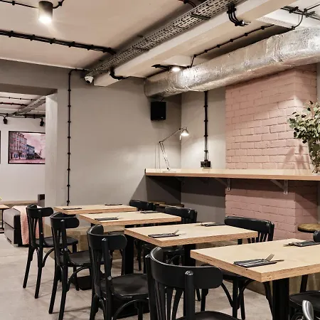 Hola Lejlighedshotel