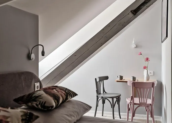 Hotel apartamentowy Hola